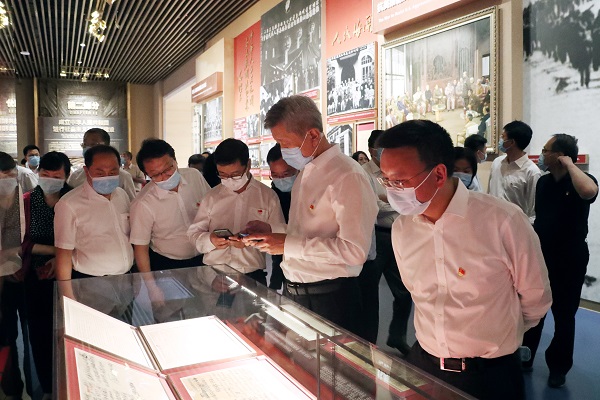 郝鹏、、、国资、、、央企、、、国资委、、、书记、、、主任、、、国企、、、企业刷新